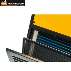 Deumidificatore DH 7160 con capacità di 166 l/24h, adatto per ambienti fino a 2.490 m³, rumorosità 70 dB(A) 