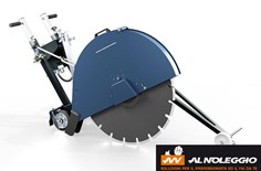 Tagliagiunti Elettrico D800 - Noleggio a Padova Noleggia il tagliagiunti elettrico D800 a Padova. Ideale per tagli precisi in ambienti interni e cantieri ristretti.