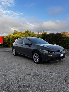 volkswagen golf laterale 