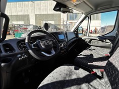 carro attrezzi motore 180 cv 