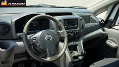 Furgone Nissan NV200 usato - Dettaglio del passo ruota 