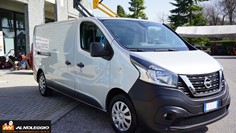 Nissan NV300 Passo Lungo - Vista laterale 