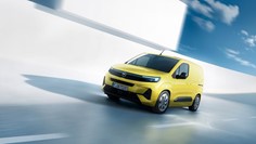 Opel Combo 5ª serie Cargo, vista frontale con design moderno 