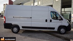 Opel Movano - Vista laterale 