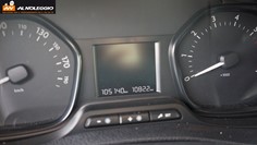 Opel Vivaro Enjoy - Dettaglio interni 