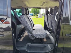 Sedili del pulmino Renault Trafic 9 posti 