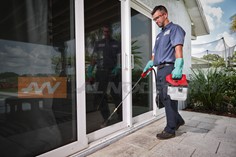 Pompa irroratrice automatica per risparmio di tempo e fatica 