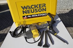 Demolitore professionale edilizia 