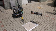 Lancia per rimozione colla piastrelle 