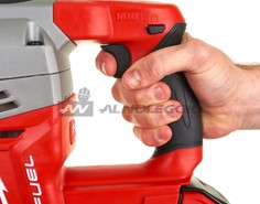 Perforatore in lavorazione cantiere 