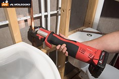 Pressatrice idraulica con sistema REDLINK PLUS™ per prestazioni superiori e autonomia prolungata 