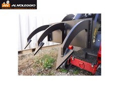 Scarificatore per Dingo con gancio traino per carrelli e rimorchi 