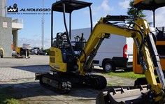Mini escavatore con carro allargabile 