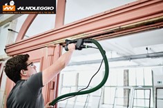 Levigatrice leggera da 1,4 kg per lavori senza fatica 