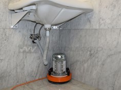 Levigatrice spedita in cassa di legno fumigato per protezione trasporto 