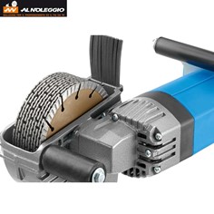 Scanalatore con motore da 2400 W ideale per materiali duri 
