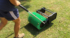 Raccogli carote per manutenzione prato 