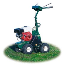 Tagliazolle 5.5 HP - Noleggio e Assistenza a Treviso Affitta il tagliazolle con motore da 5.5 HP e godi di servizi di assistenza a Treviso. Massima produttività senza fatica.