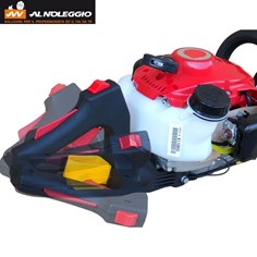 Tagliasiepe con motore 2T Stage II e bielle rinforzate 