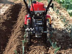 Motozappa per giardino e orto 