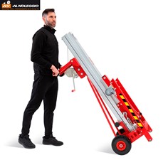 Elevatore conforme agli standard 2006/42/CE, realizzato in lega di alluminio EN AW 6082-T6 e acciaio 