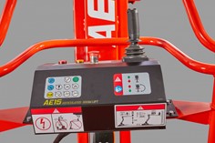 piattaforma articolata quadro comandi 