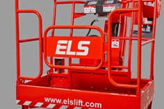 piattaforma articolata ruote antitraccia 