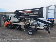 Piattaforma autocarrata 18mt Al Noleggio 