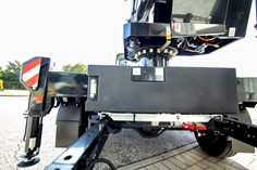 Piattaforma articolata con rotazione a 370 gradi 