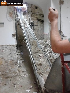 Nastro trasportatore con tappeti in gomma PVC, larghezza tappeto 0,4 metri 