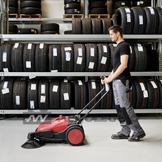 Spazzatrice uomo a terra ideale per industrie meccaniche 