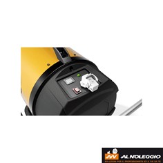 Riscaldatore a gasolio ad infrarossi XL 61 per noleggio a privati e aziende a Pordenone Il riscaldatore a gasolio ad infrarossi XL 61 è la soluzione ideale per il noleggio a privati e aziende a Pordenone. Con la sua potenza di 17 kW, è perfetto per riscaldare rapidamente e in modo efficiente oggetti, corpi o pareti all'interno e all'esterno.