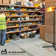 Riscaldatore Hall 1500 con lampada a onde lunghe e irradiazione silenziosa 
